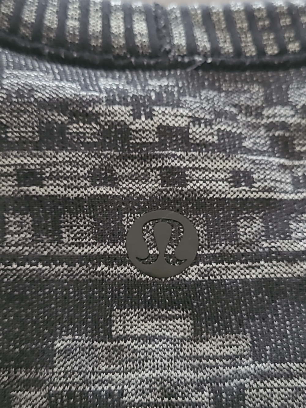 Lululemon Rest Less Pullover - Picture 7 of 7